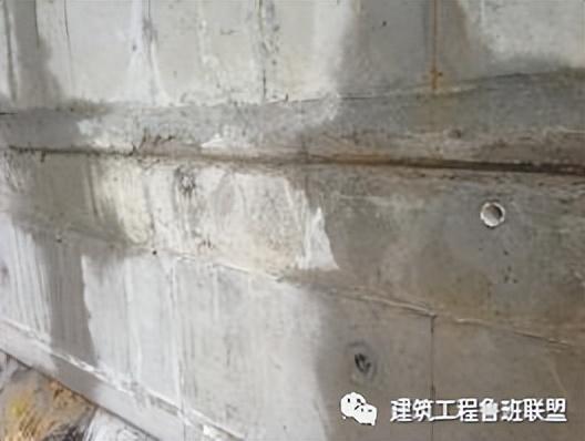 如何穿插提效縮短工期？中建項目示例（施工工藝程序簡單可快速施工縮短工期提前發(fā)揮工程效益）