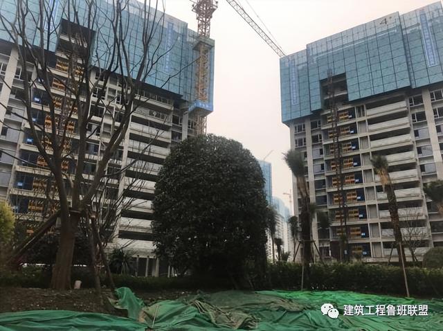 如何穿插提效縮短工期？中建項目示例（施工工藝程序簡單可快速施工縮短工期提前發(fā)揮工程效益）